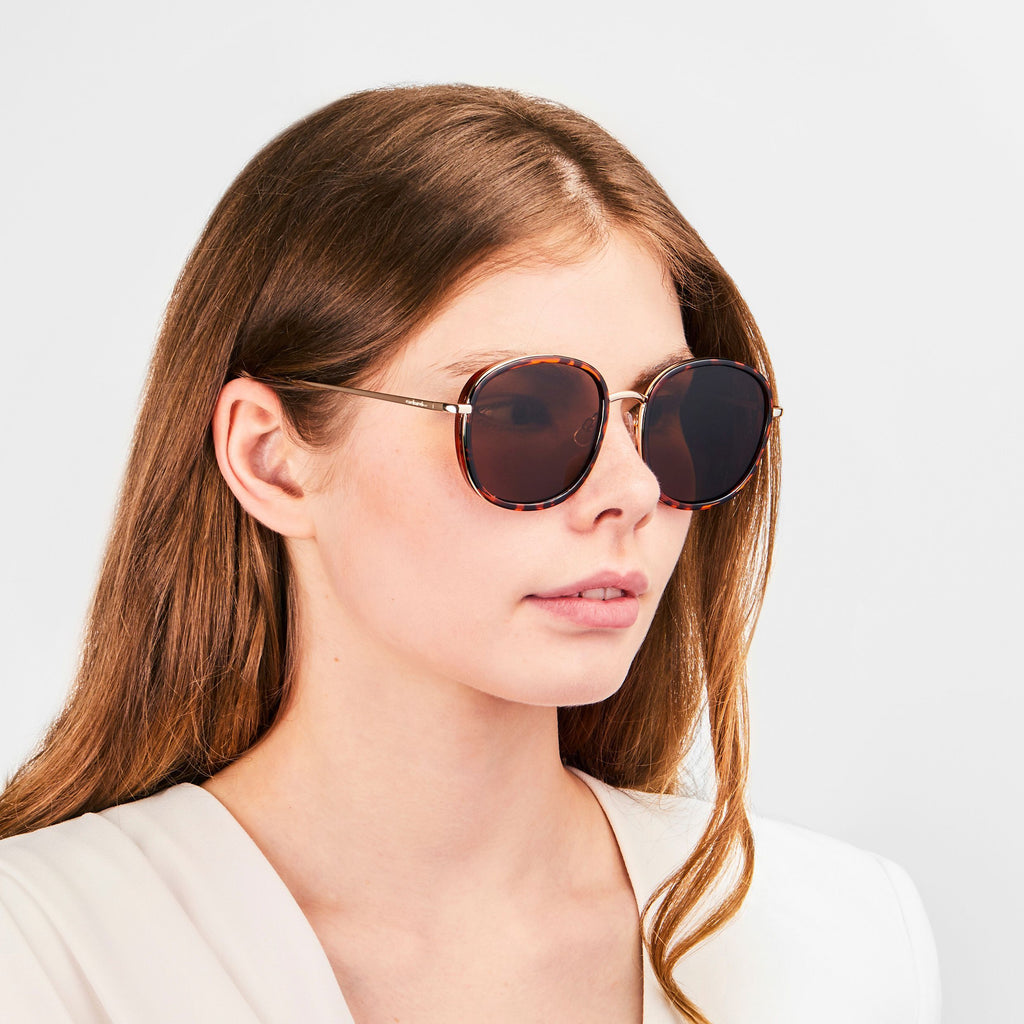 Cacharel trendy designer Eyewear & Sunglasses in tortoise color Odeon