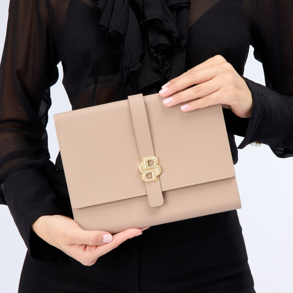 BOSS ladies' nude color A5 folder with gold-plated Double B logo