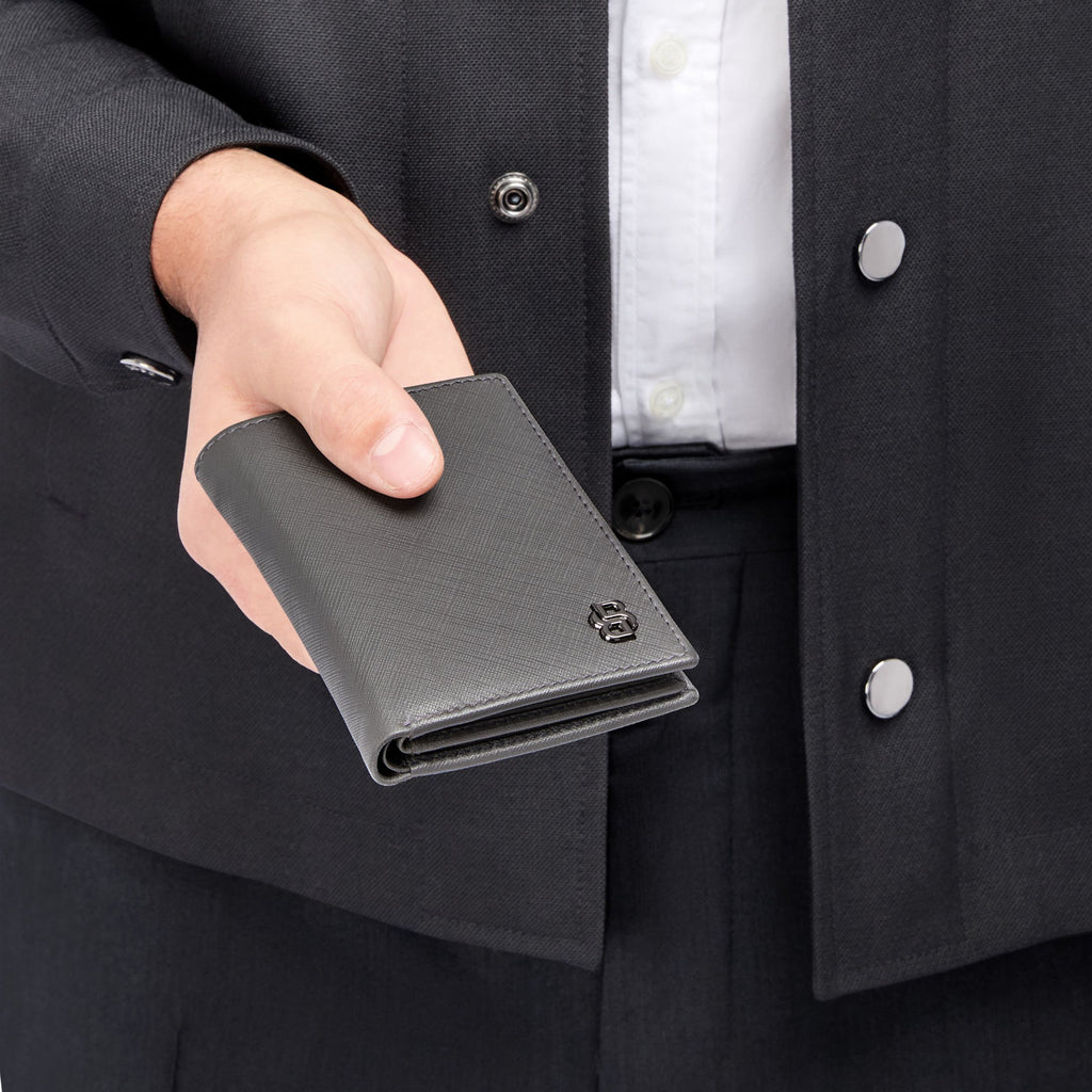 HUGO BOSS bifold card holder in saffiano pattern and with Double B logo
