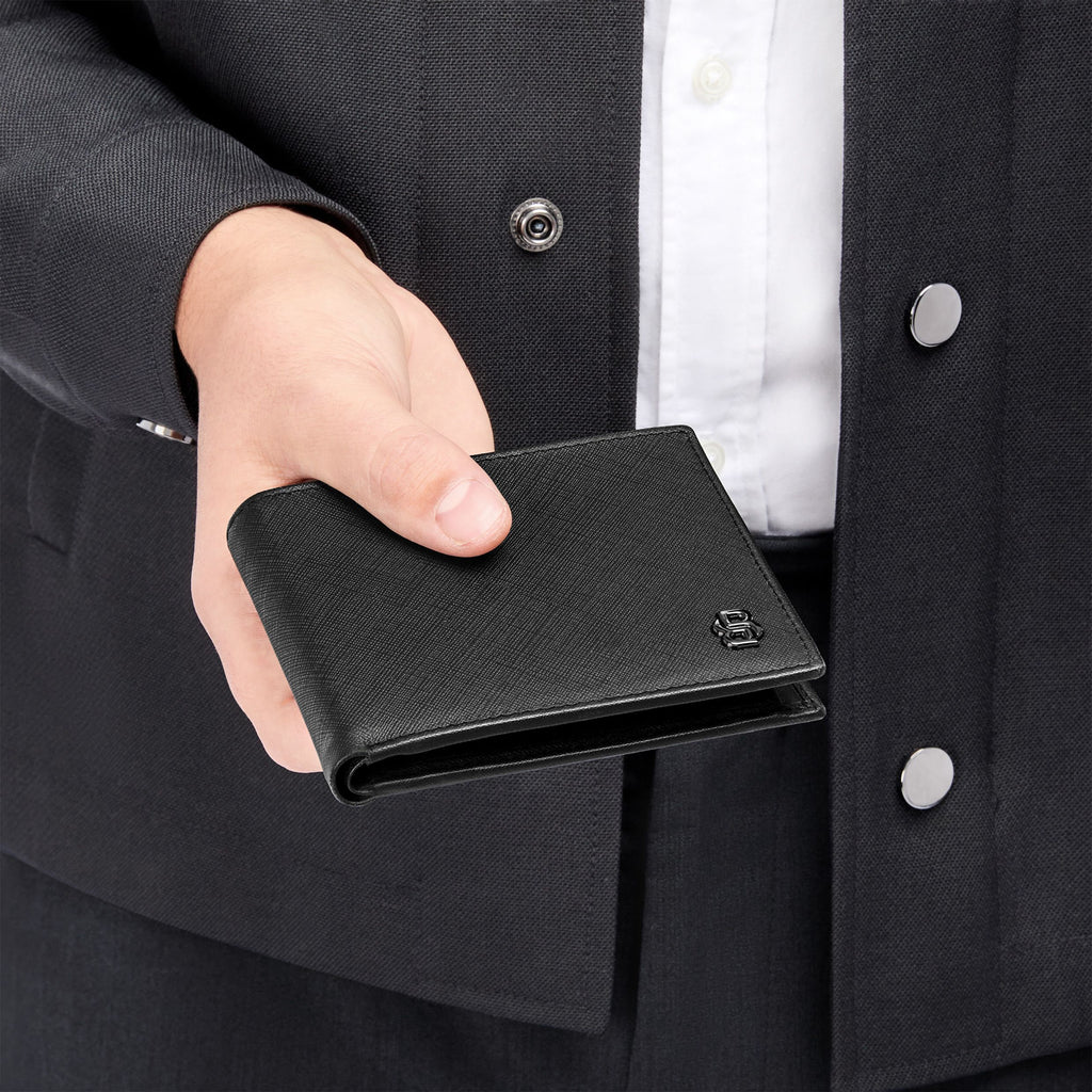 Shop BOSS black money wallet with gun-plated Double B logo in Hong Kong