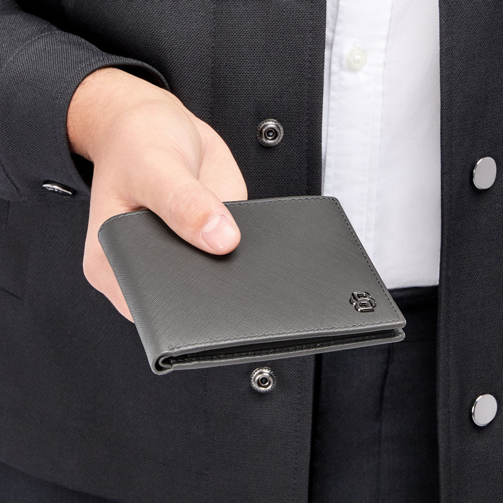 HUGO BOSS grey leather wallet with Double B metal logo and lining 