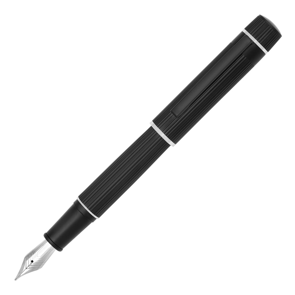 HUGO BOSS Black Fountain pen Core with vertical stripe pattern on cap 