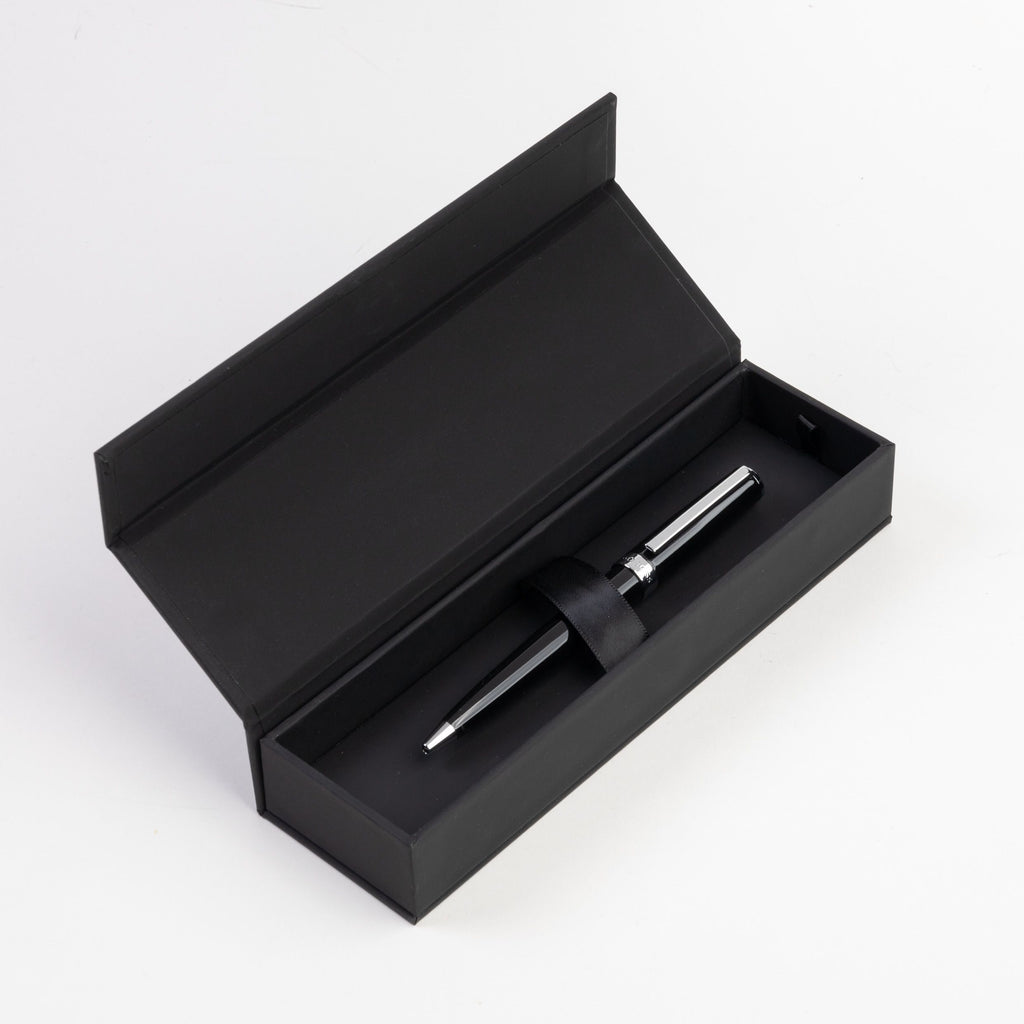 Elegant writing stationery HUGO BOSS Black Ballpoint pen Gear Icon 