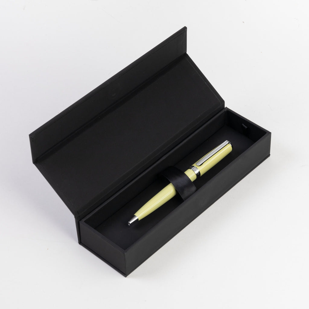   Men's executive pens HUGO BOSS Fashion Yellow Ballpoint pen Gear Icon 