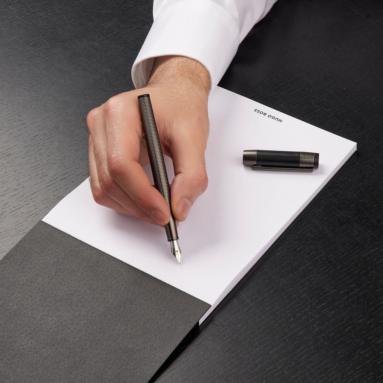 HUGO BOSS HST4962D - Fountain pen Rive Gun - Image 4