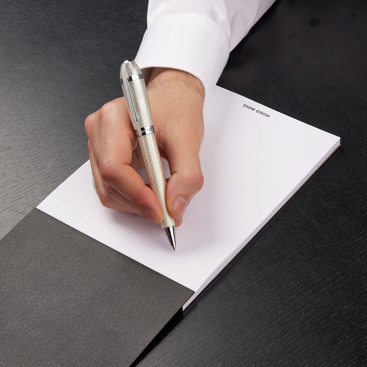 HUGO BOSS HSW4454C - Ballpoint pen Arc Futurist Silver - Image 3