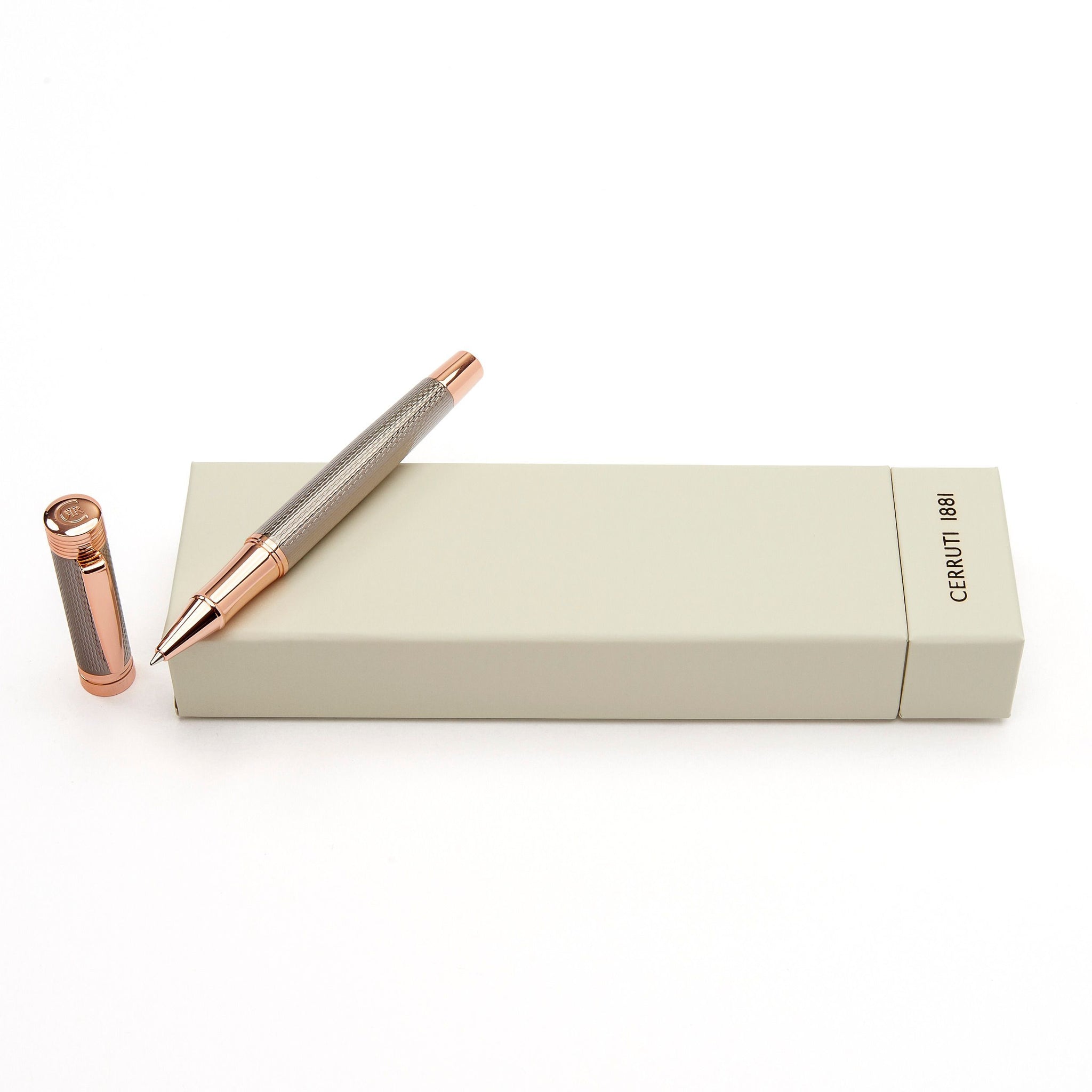 CERRUTI 1881 Rollerball pen in gun diamond engraved texture Zoom