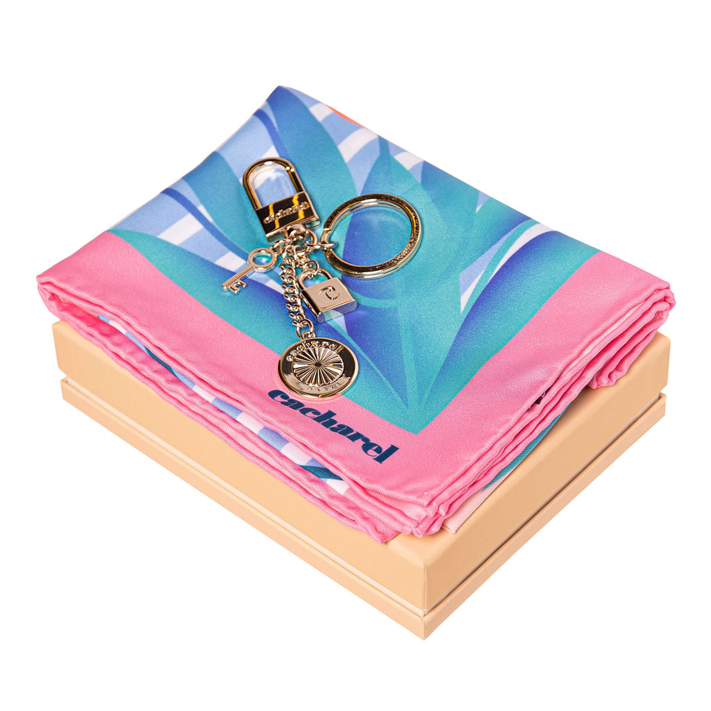 Business gifts Cacharel gift set Alix in Hong Kong | Key ring & Scarf