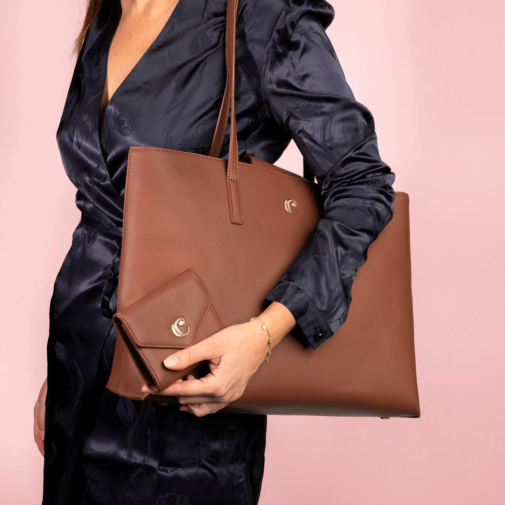  Women's designer tote bags Cacharel fashion camel lady bag Alma 