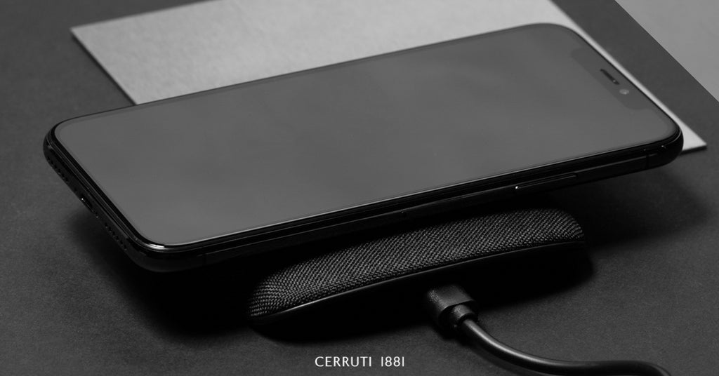 Designer wireless charger CERRUTI 1881 Fast phone charger Irving  