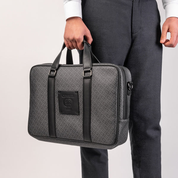 Cerruti1881logomaniaDocumentba