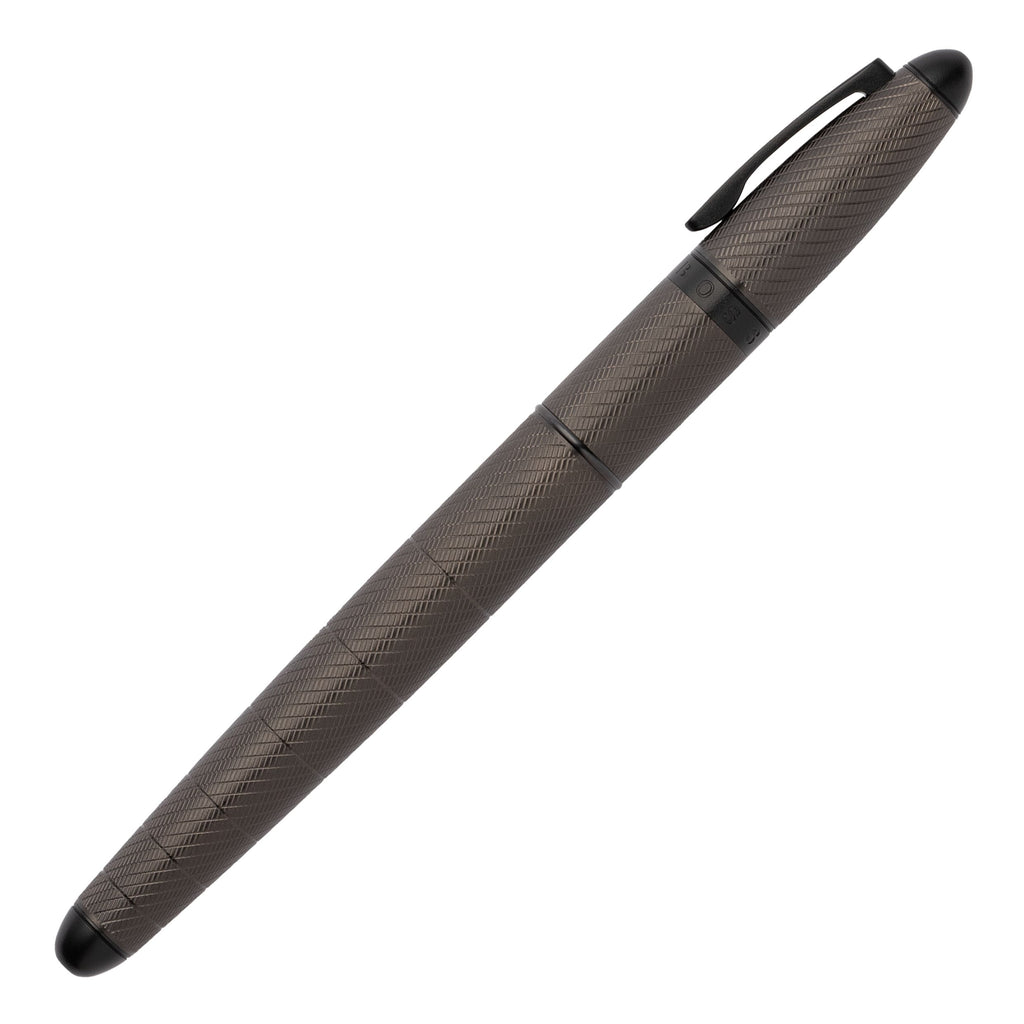  HUGO BOSS Fountain pen in gun color Oval with dark chrome engraving