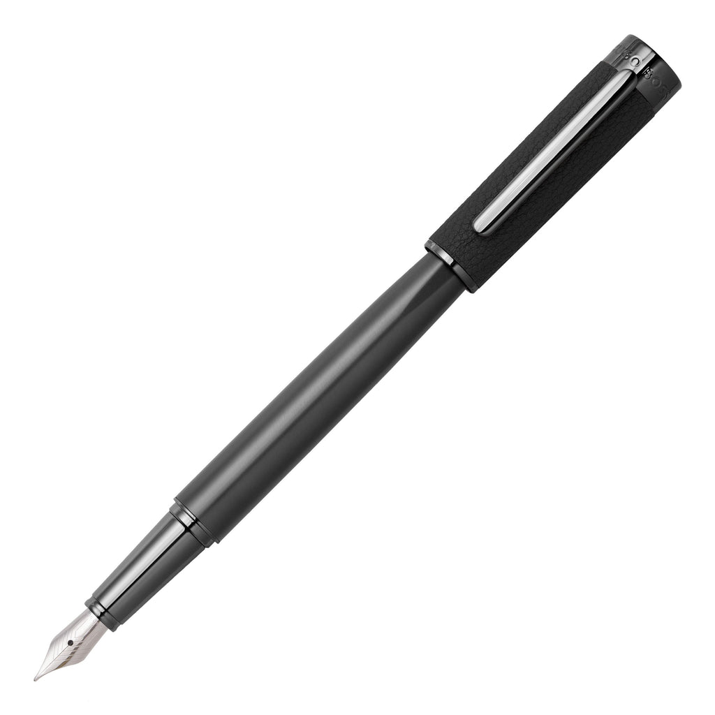  Elegant writing instruments HUGO BOSS Black Fountain pen CORIUM 