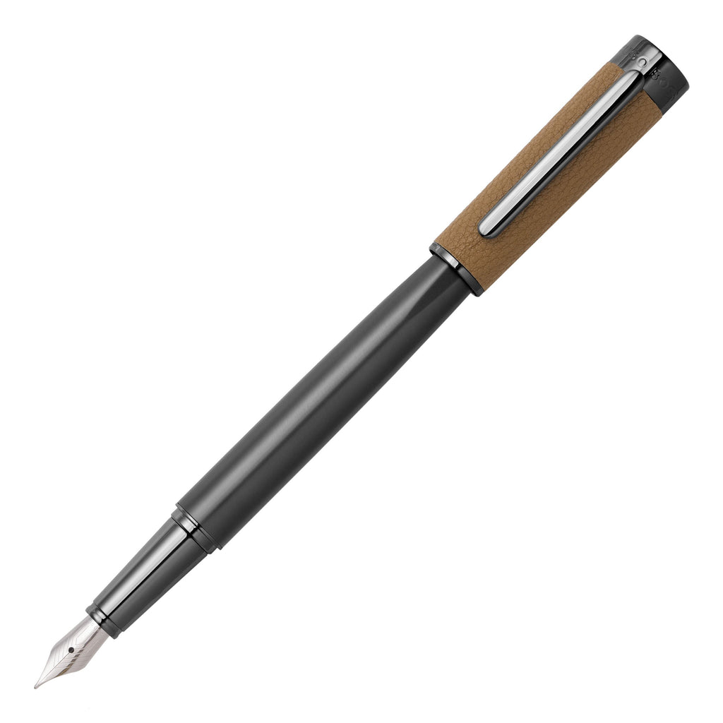   Executive writing instruments HUGO BOSS camel fountain pen Corium 