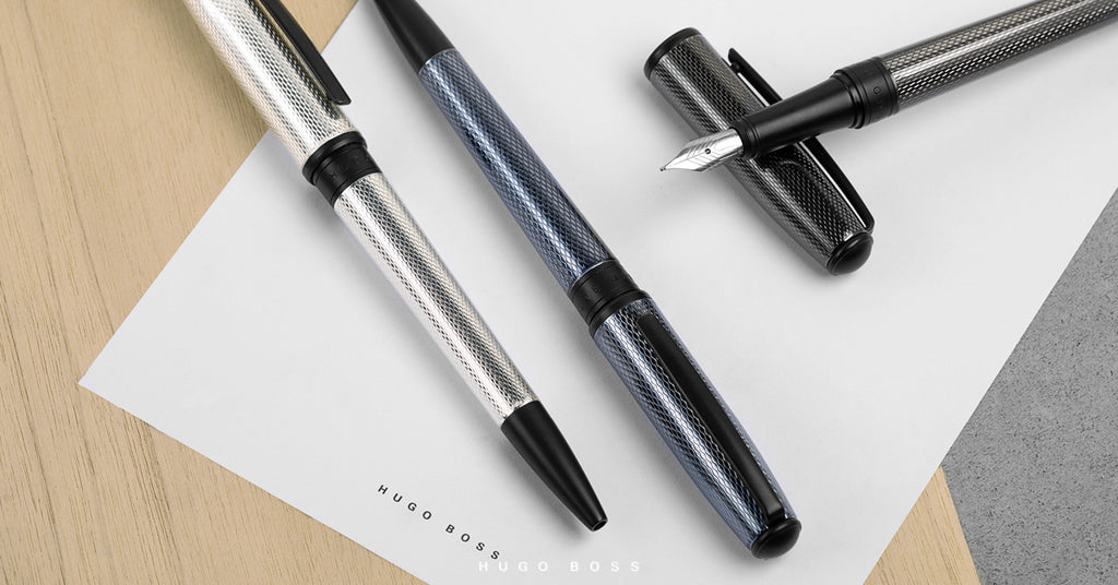 HUGO BOSS Fountain pen Essential Glare Black in Diamond-cut engraving