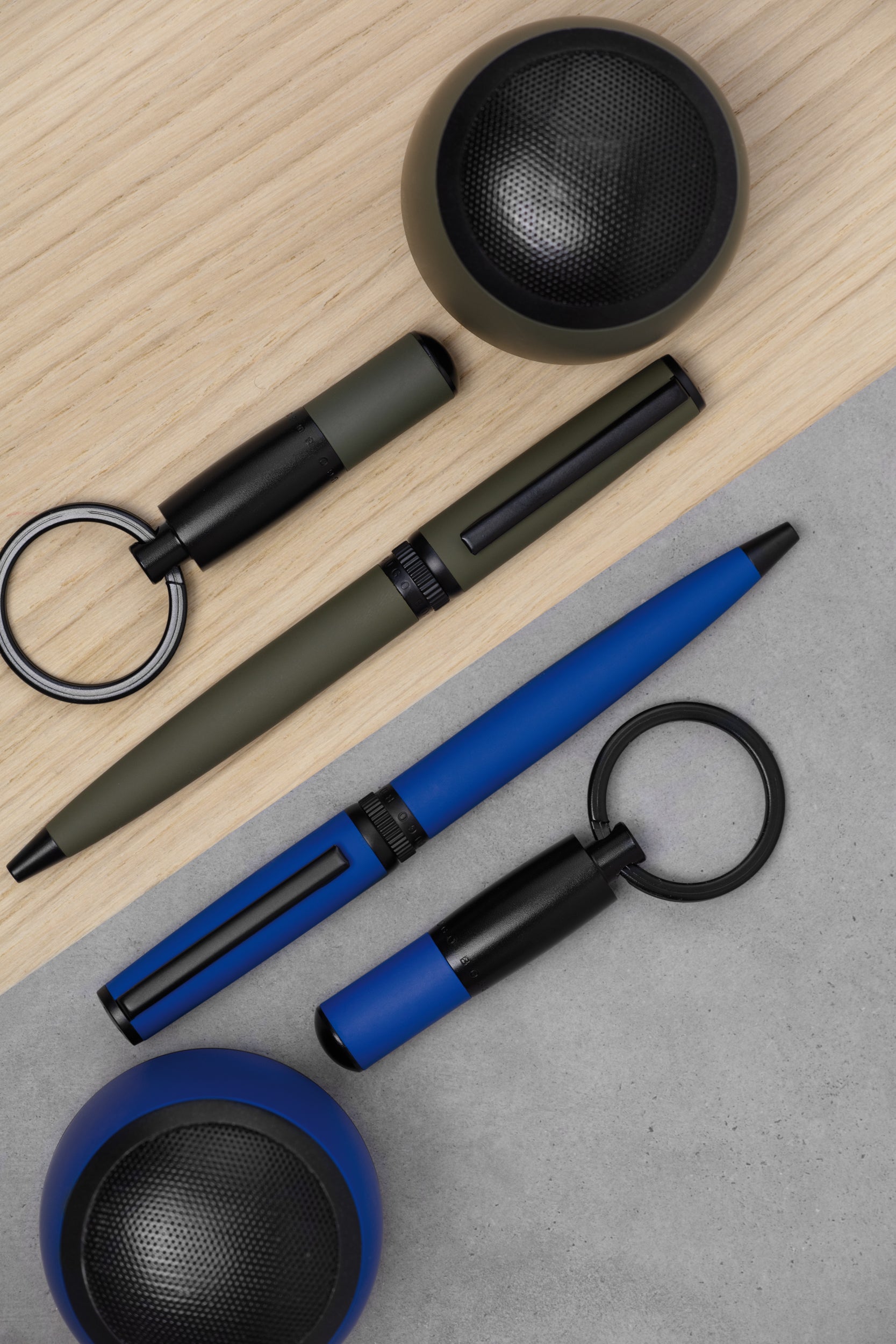 hugo boss gear HUGO BOSS Khaki Gear Matrix Set | Ballpoint pen, Key ring & Speaker – Luxury Corporate Gifts