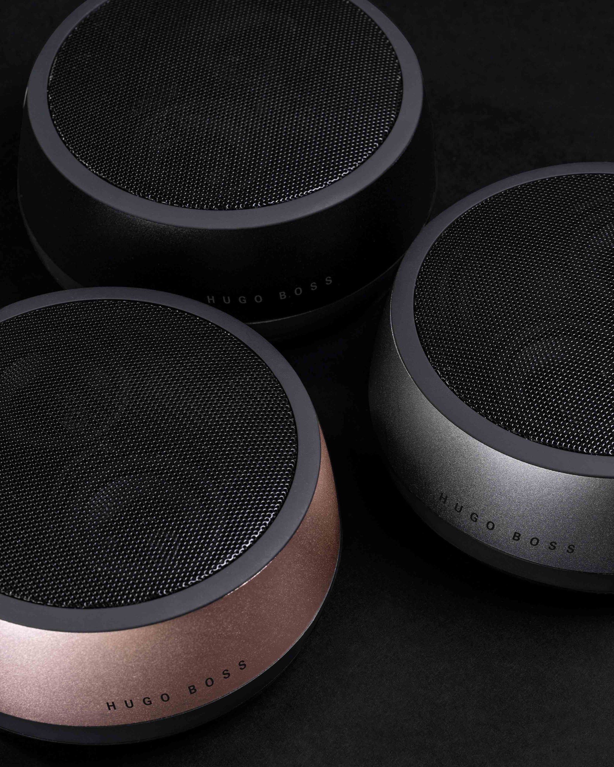 hugo boss gear luxe speaker Designer wireless speakers Hugo Boss fashion luxe black Speaker Gear – Luxury Corporate Gifts
