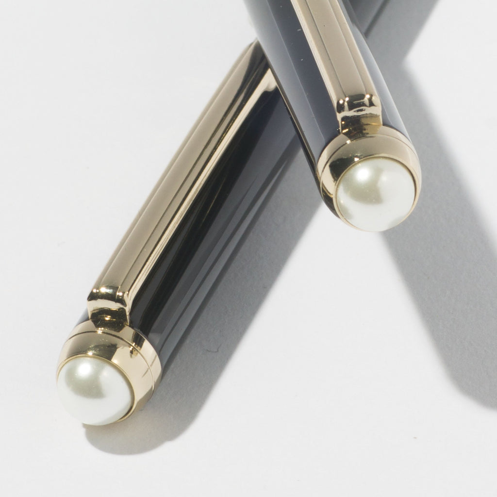 Watches & jewelry accessories Nina Ricci Ballpoint pen Nacre
